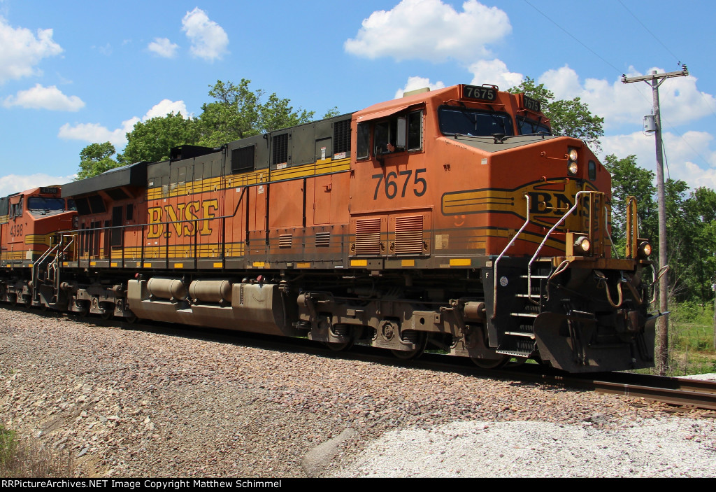 BNSF 7675